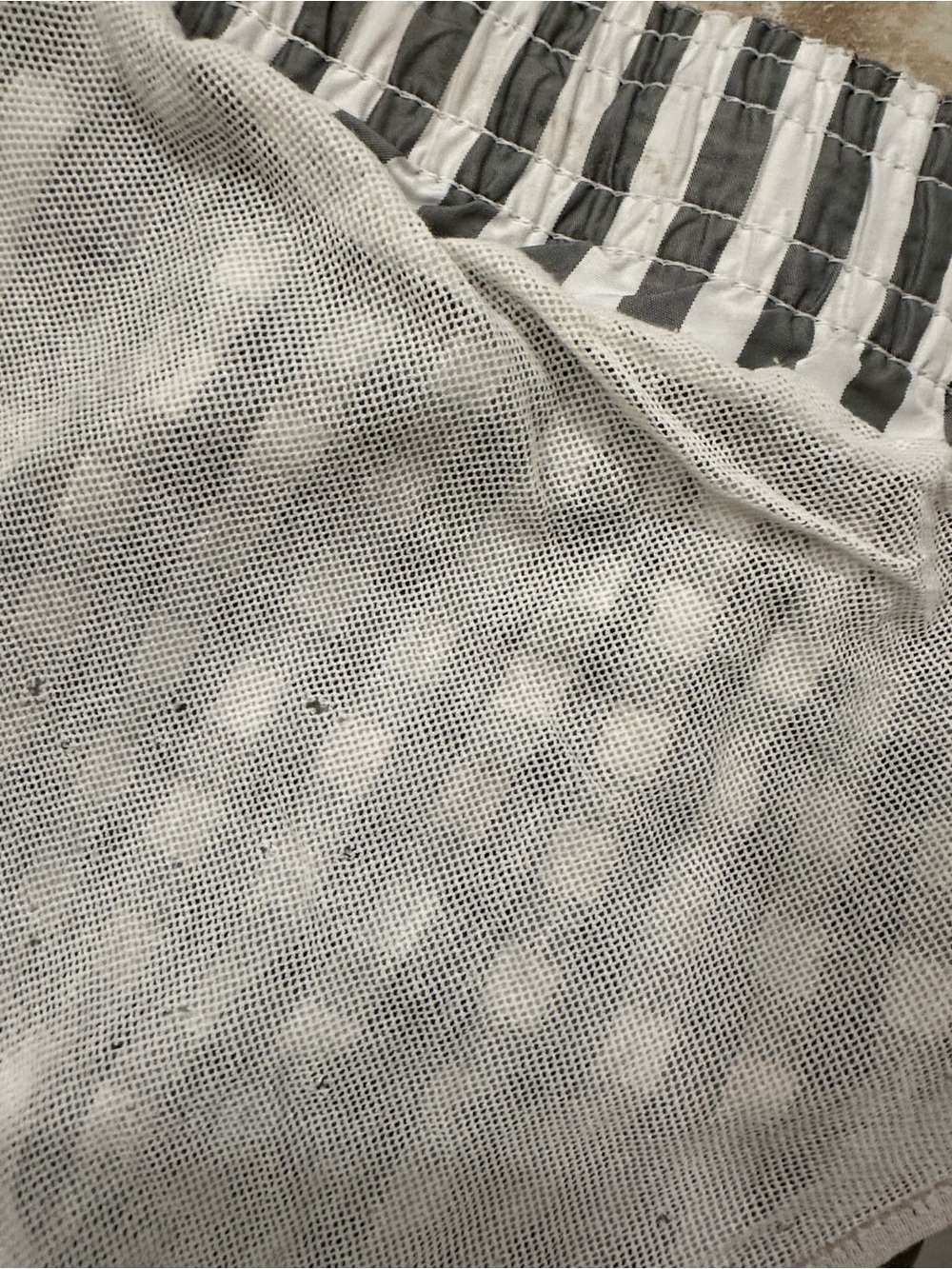 Vilebrequin Black and White Gingham Swim Trunks - Picture 4 of 4